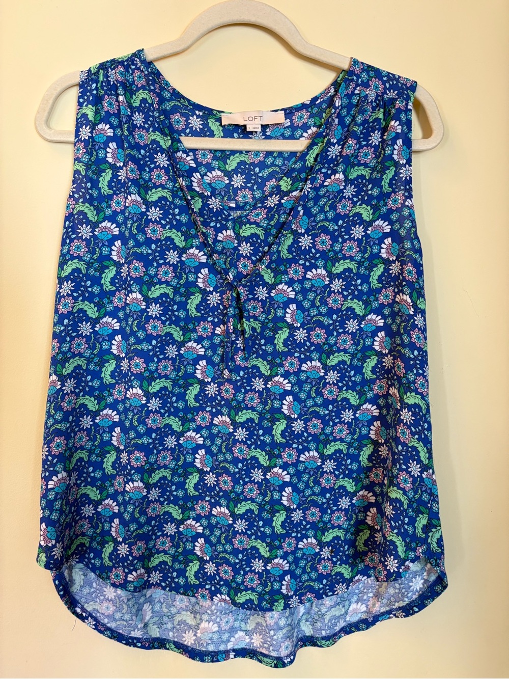 LOFT Blue Floral V-Neck Sleeveless Tank